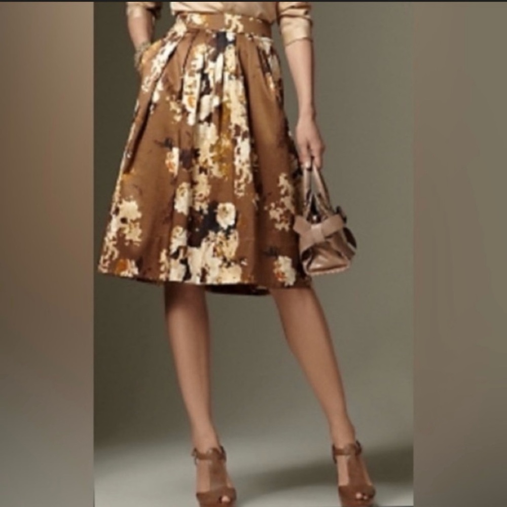Talbots Floral Brown & Cream Pleated A-Line Skirt Satin Sheen Womens Size 8